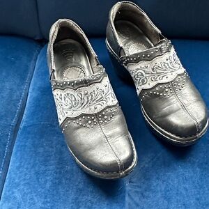 Ariat Gray and White Leather Mules